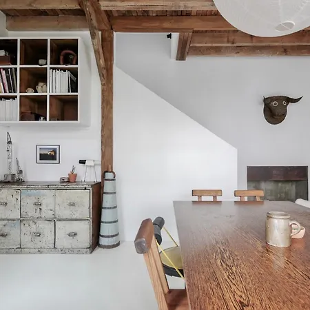 לינה וארוחת בוקר Maison Mouz פריז