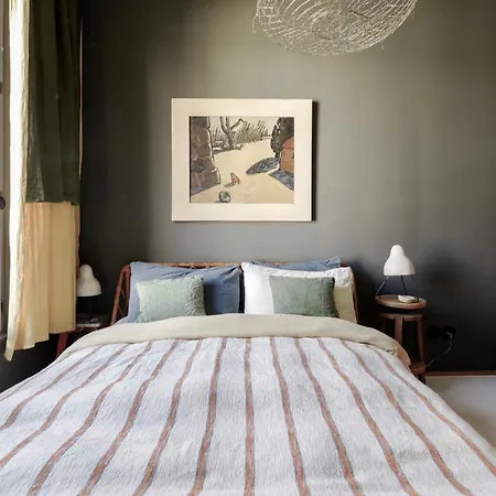 Maison Mouz לינה וארוחת בוקר