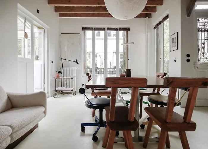 Maison Mouz Nocleg ze śniadaniem Paryż